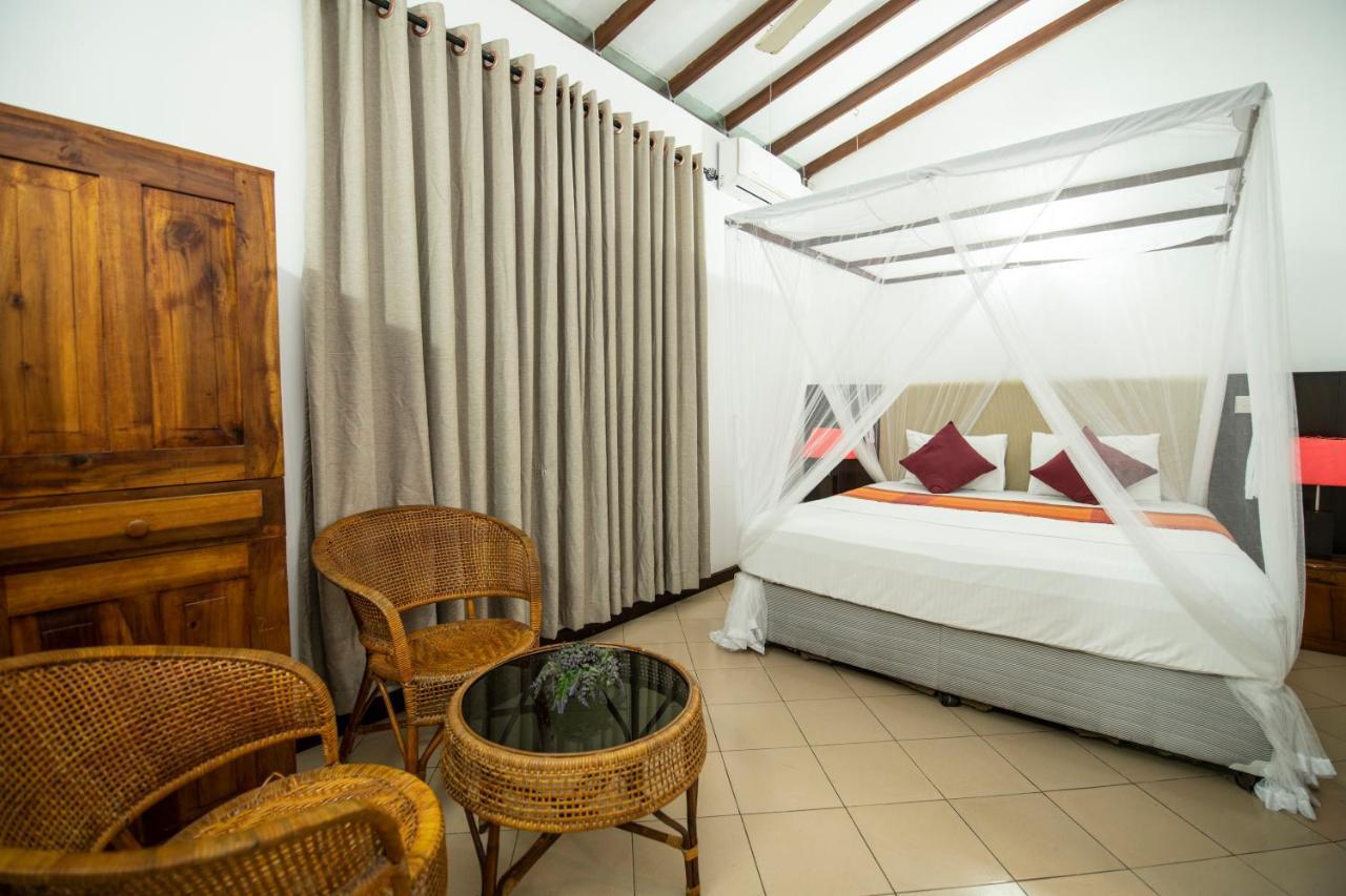 Shakuna Villa 希克杜沃 外观 照片